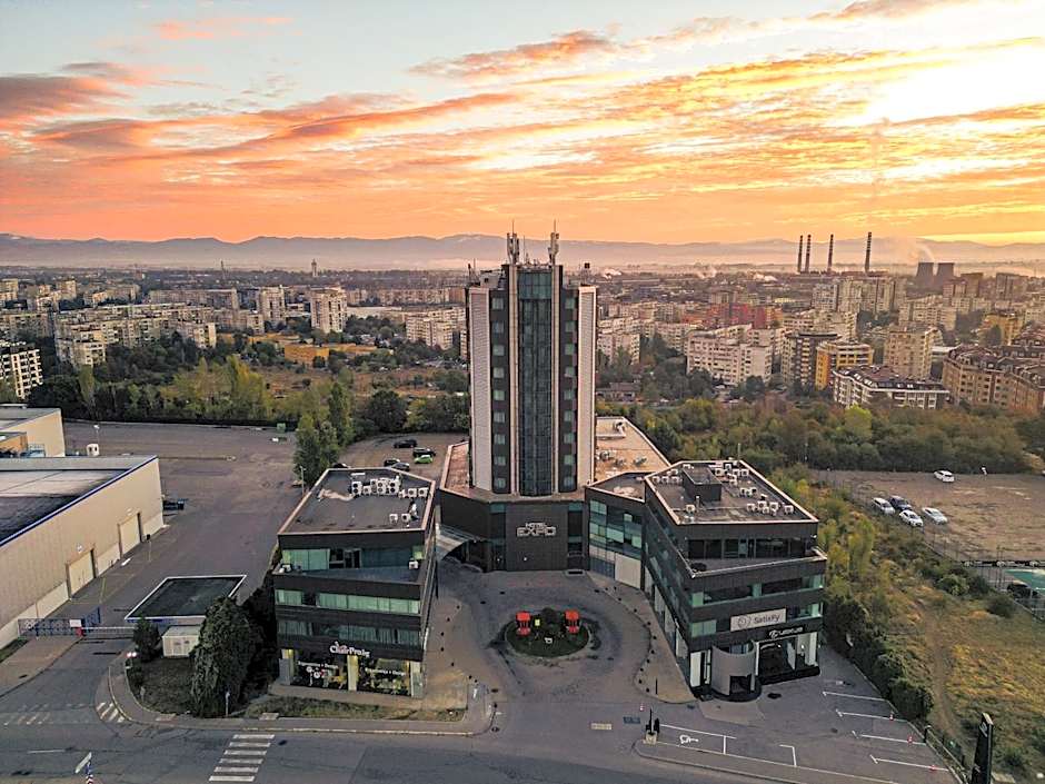 Expo Hotel Sofia - Free Airport Shuttle