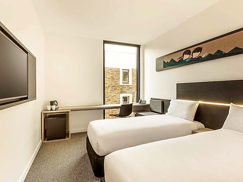 ibis Adelaide