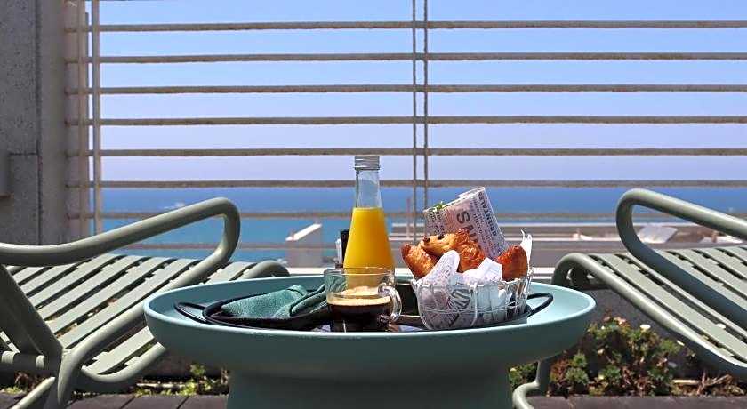 Savoy Sea Side Hotel