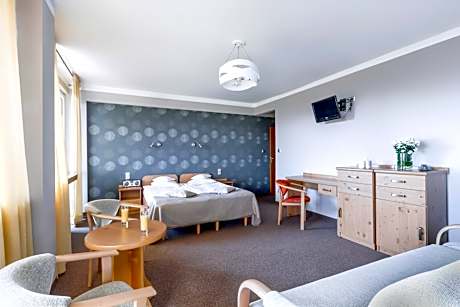 Double Room with Balcony (2 Adults + 1 Child)