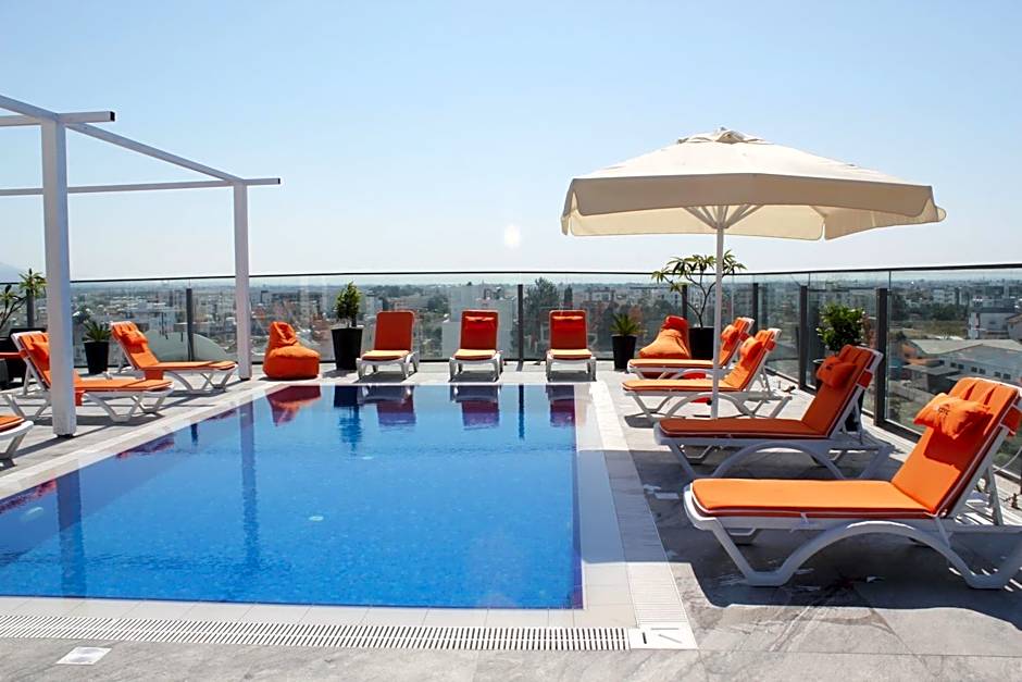 Sky Roof Hotel