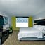Holiday Inn Express Hotel & Suites Altoona-Des Moines By IHG