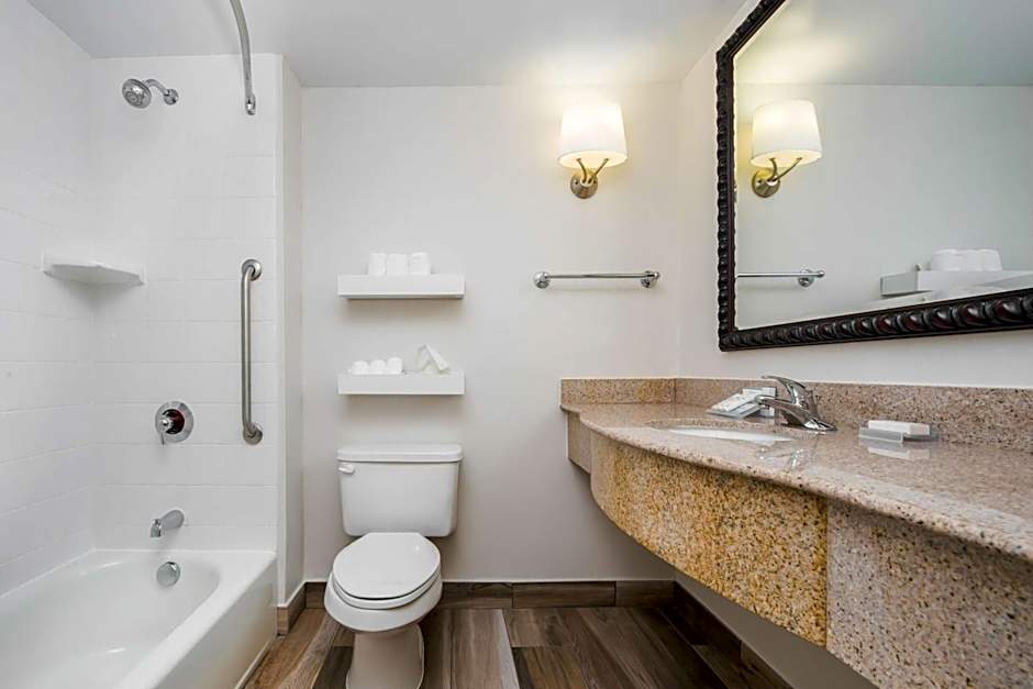 Hilton Garden Inn Charlottesville