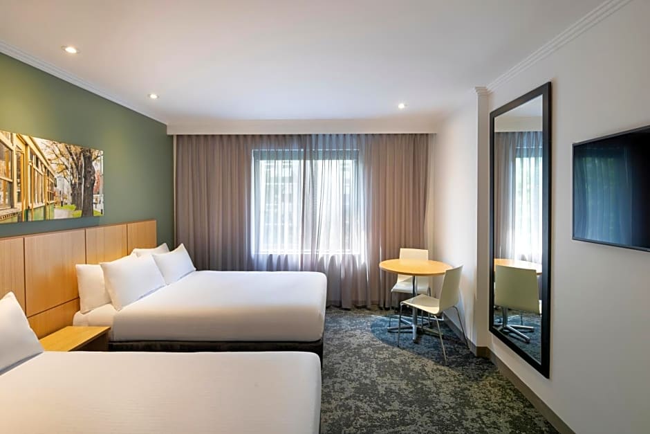 Mercure Melbourne Southbank