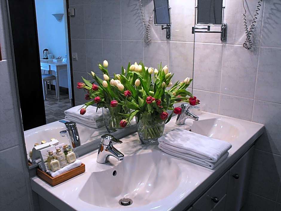 L'Oree des Chenes, The Originals Relais (Relais du Silence)