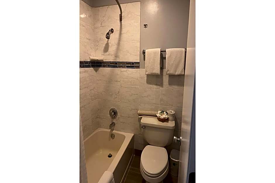 Islander Motel Santa Cruz CA