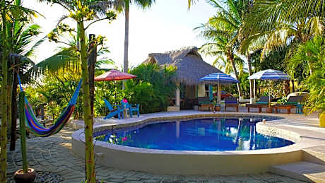 OCEAN OASIS HOTEL - adult only, four casitas boutique resort