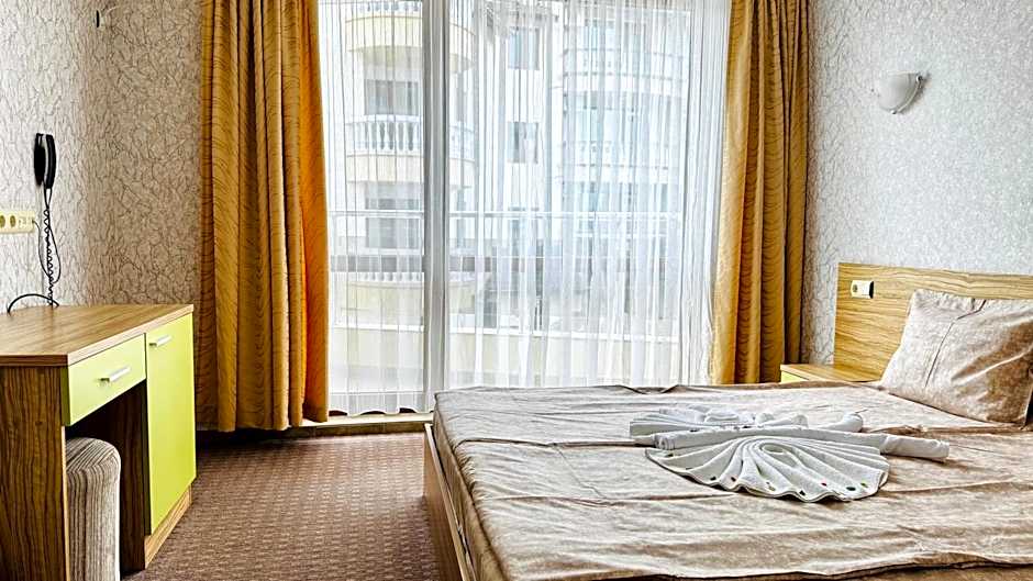 Photo 1 of 10 of Double Room