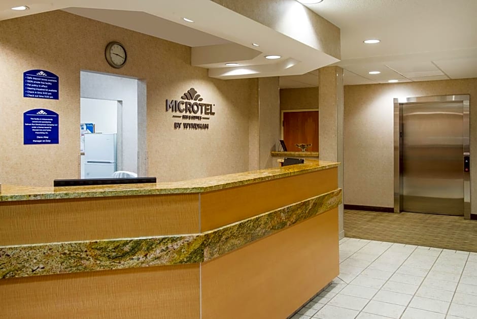 Microtel Inn & Suites By Wyndham Plattsburgh