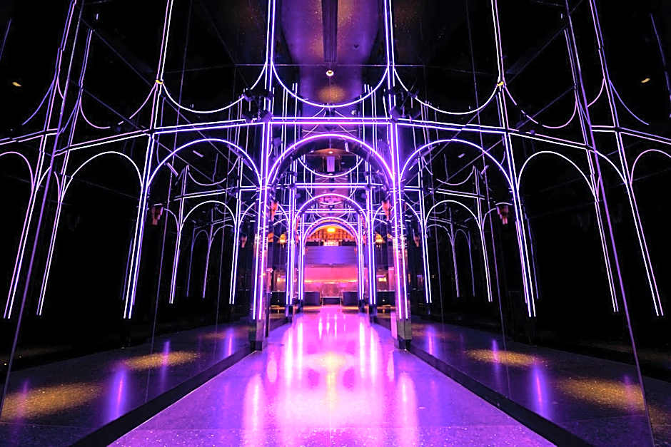 Fontainebleau Las Vegas - MICHELIN Key Award Hotel