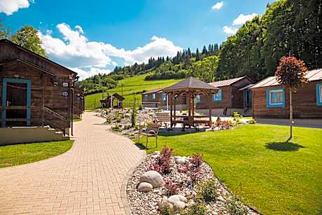 Kúpeľné domčeky - KÚPELE ČERVENÝ KLÁŠTOR Smerdžonka