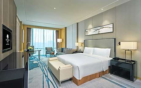 Executive Deluxe King Room