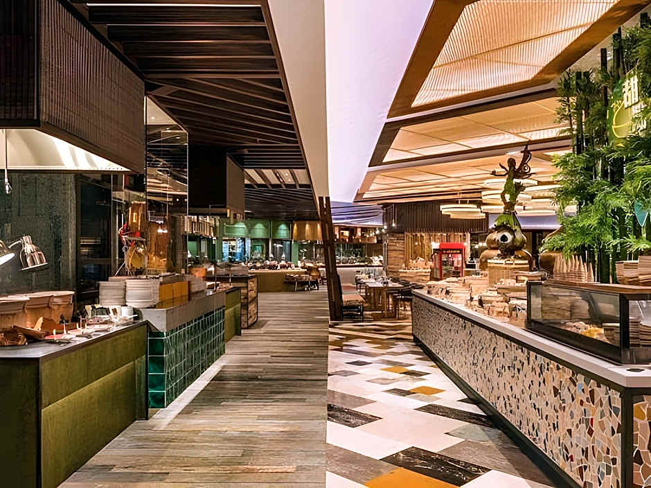 Grand Lisboa Palace Macau