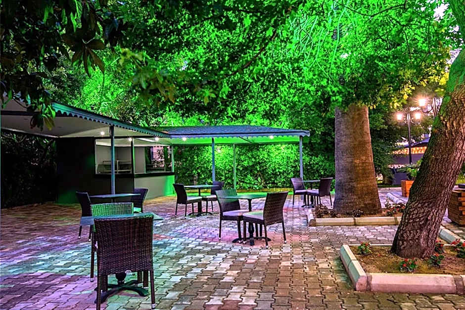 Grand Alisa Hotel (Ex. Royalisa Hotel)