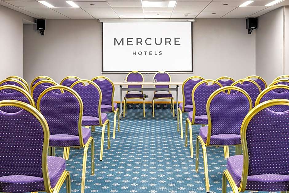 Mercure Livingston Hotel