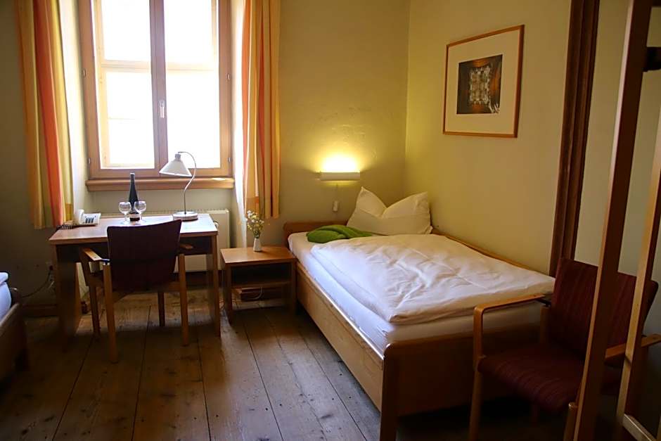 Gästehäuser St. Marienthal