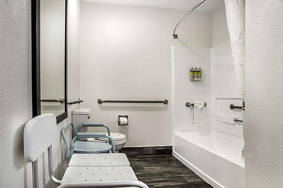 Key West Inn - Fairhope