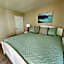 Siesta Key Beach - 2 Bedroom - 3 Beds - 3 Bathroom Duplex with Heated Swimming Pool