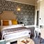 Wroxall Abbey Hotel & Estate