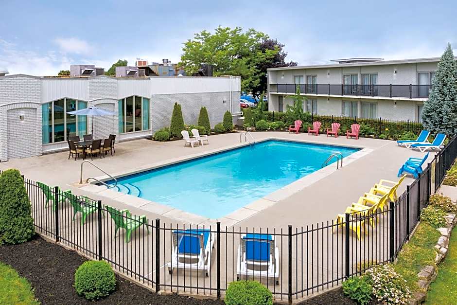 Days Inn by Wyndham London