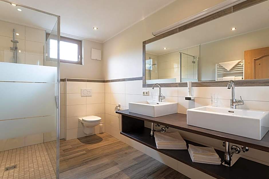 ARBOR Hotel & Apartments