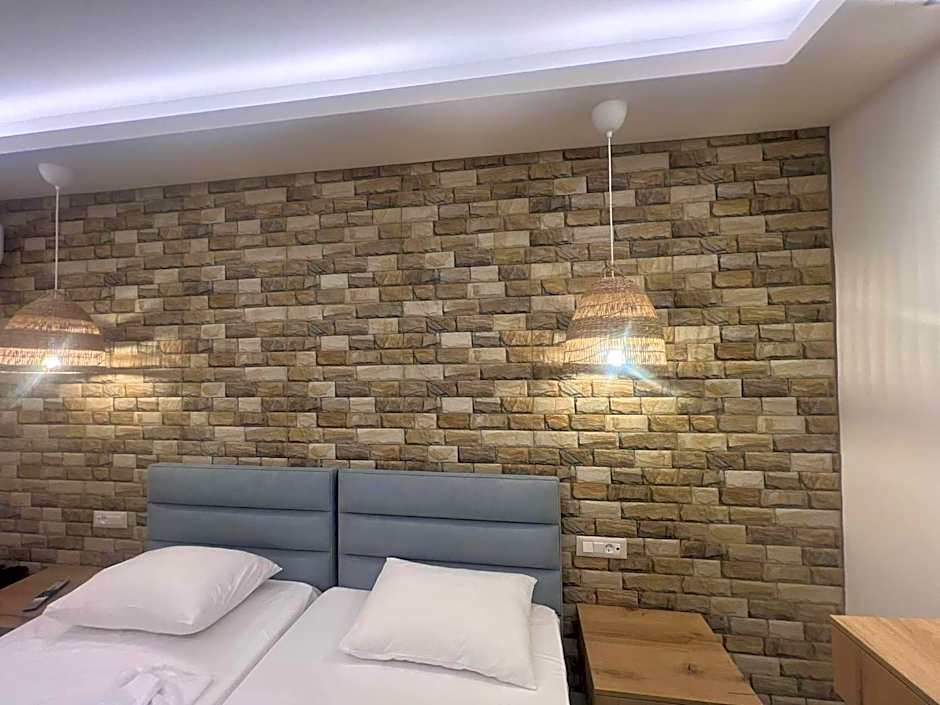 Dolphin Hotel Apartments