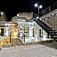 Risus Cave Hotel
