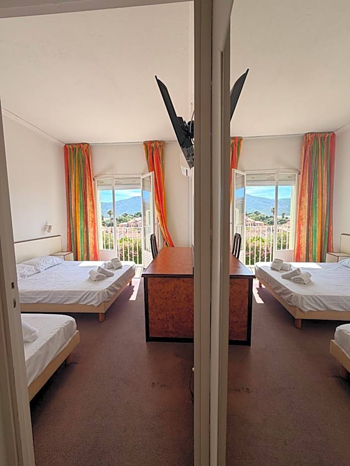 Hotel Madame Mere