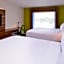 Holiday Inn Express & Suites Omaha - 120th and Maple By IHG