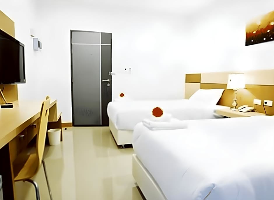La Belle Hotel