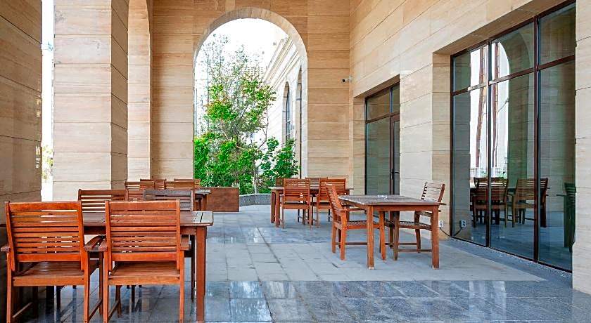 Holiday Inn Aktau By IHG