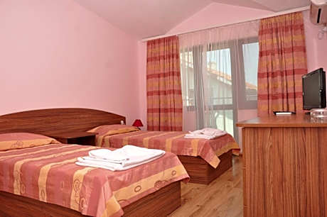 Double or Twin Room with Balcony