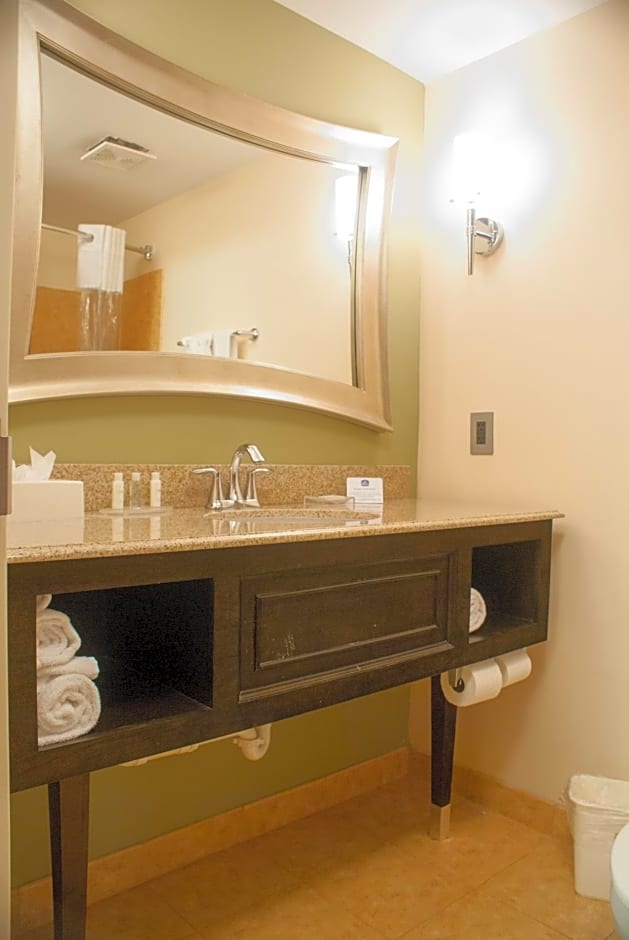 Best Western Plus Cecil Field Inn & Suites