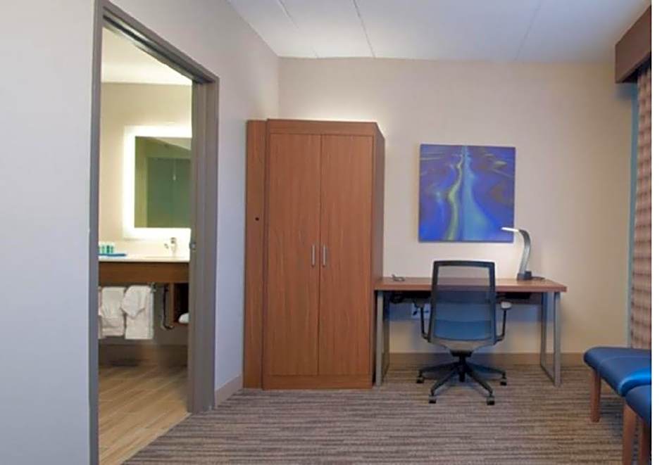 Holiday Inn Express Quantico - Stafford By IHG