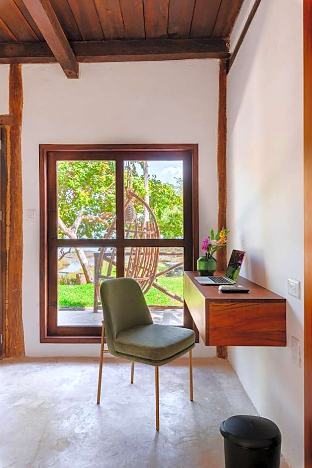 Azulea Bacalar Hotel & Spa - Lagoon Front