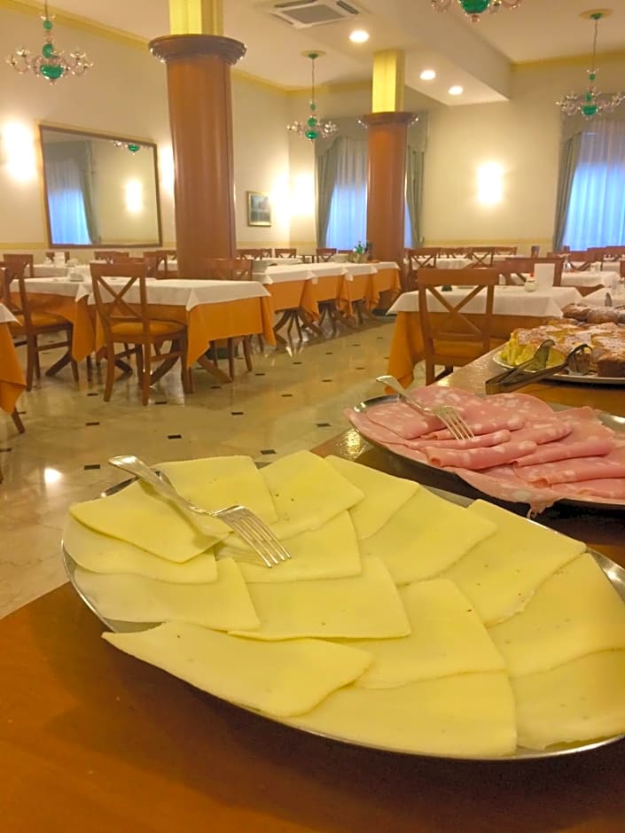 Hotel Brennero e Varsavia