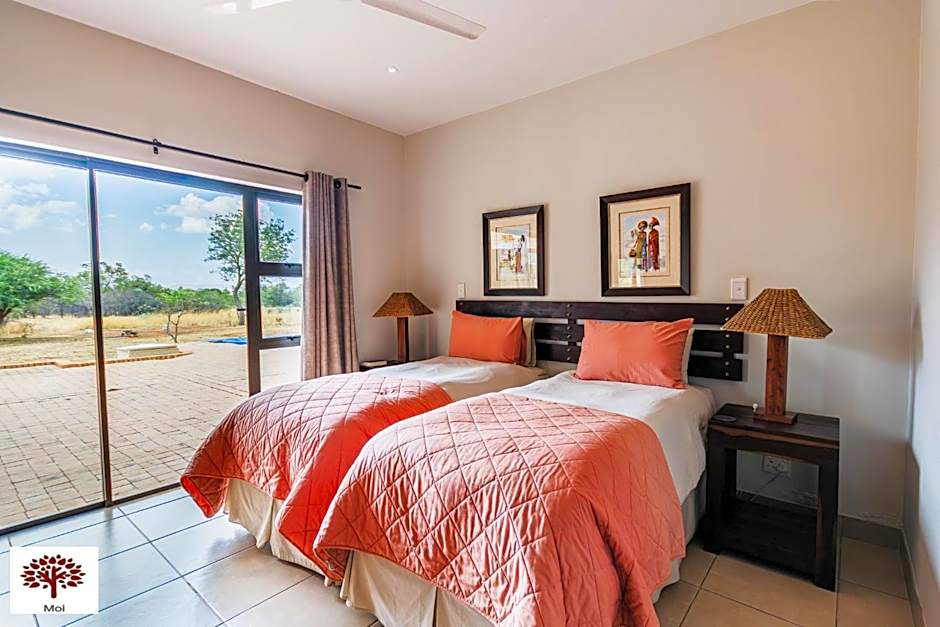 Zebula Golf and Wildlife Estate - Spectacular View Pax 13 - Moi Signature Luxury villa