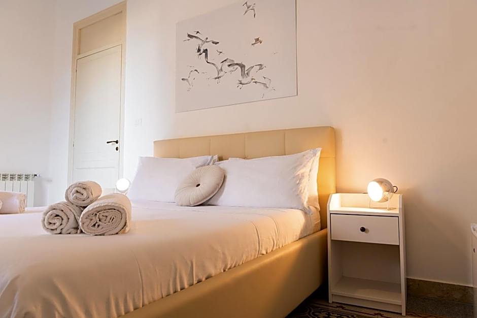 AUSA suites