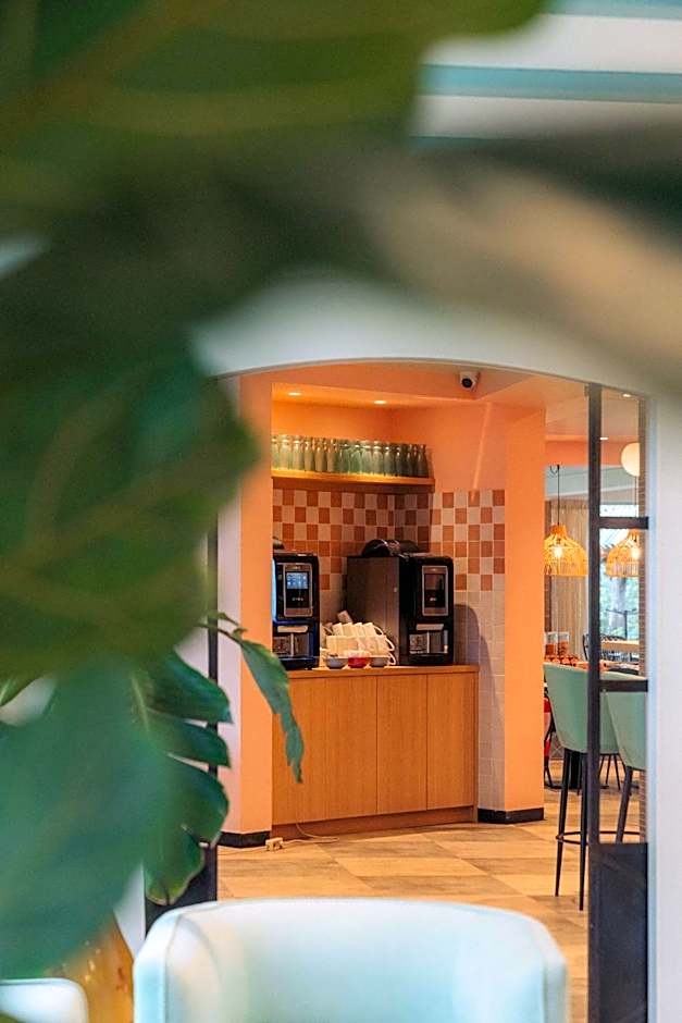 Kyriad Cannes - Mandelieu