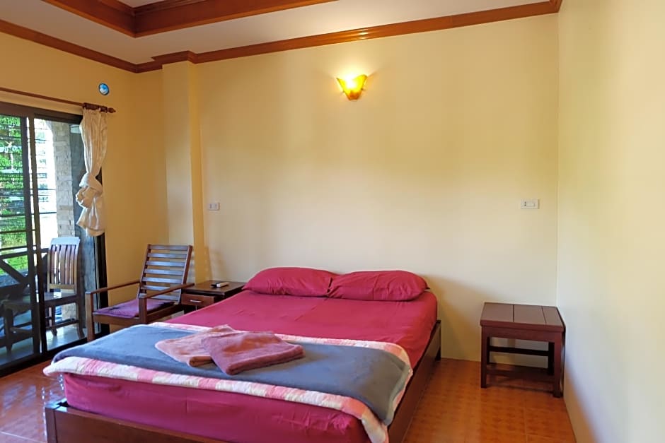 Koh Chang Hut Hotel