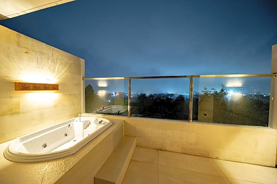 Taman Prakerti Bhuana Hotel