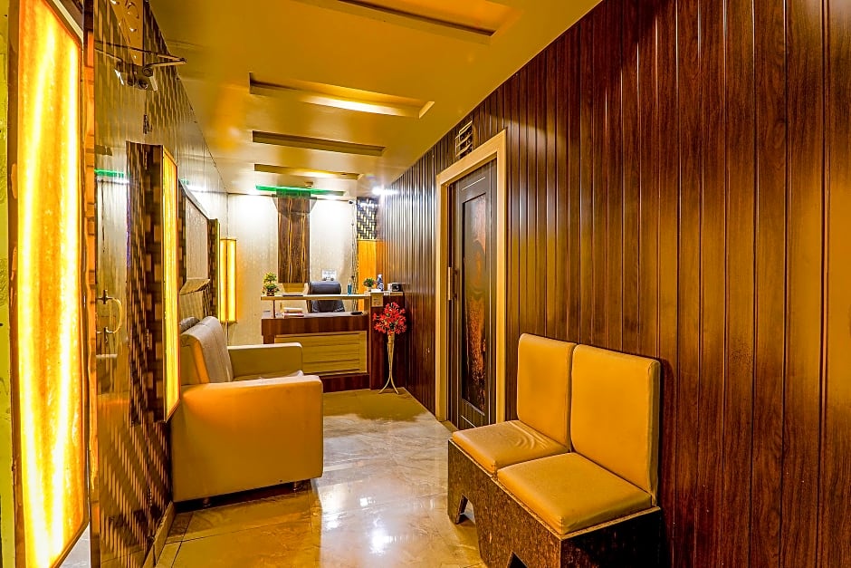 FabHotel GMC Grand