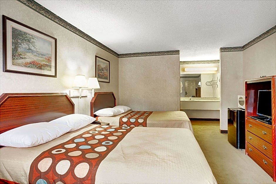 Photo 1 of 5 of Double Room with Two Double Beds - Non-Smoking
