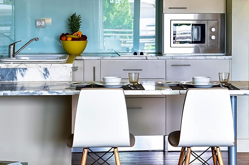 Aqualuz Lagos by The Editory