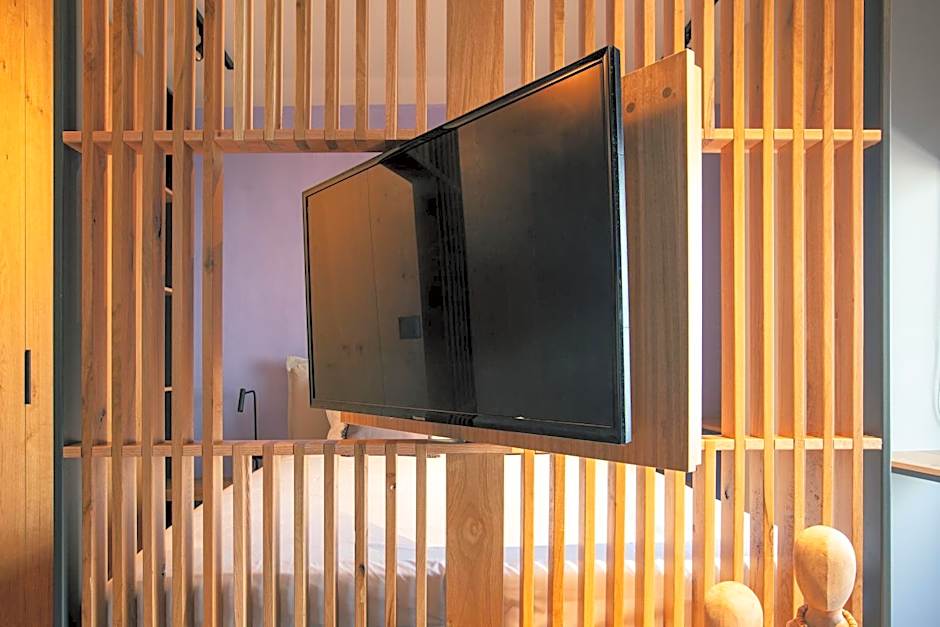 Souda Plaza Collection