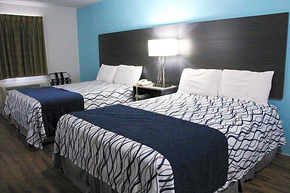 Photo 1 of 5 of 2 Queen Beds