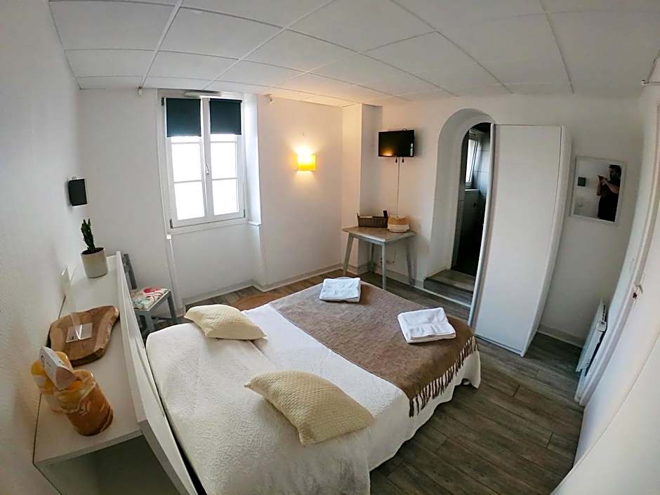 Le Petit Hôtel
