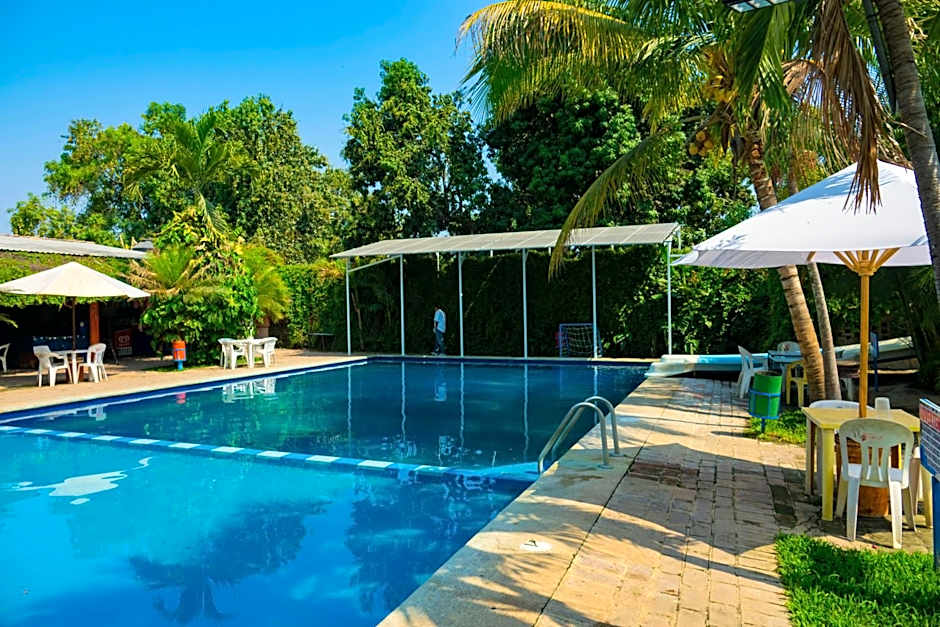 Balneario y Cabañas ISIS