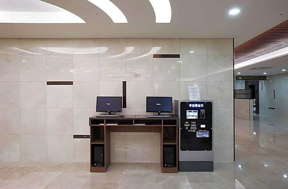 Osong H Hotel Sejong City