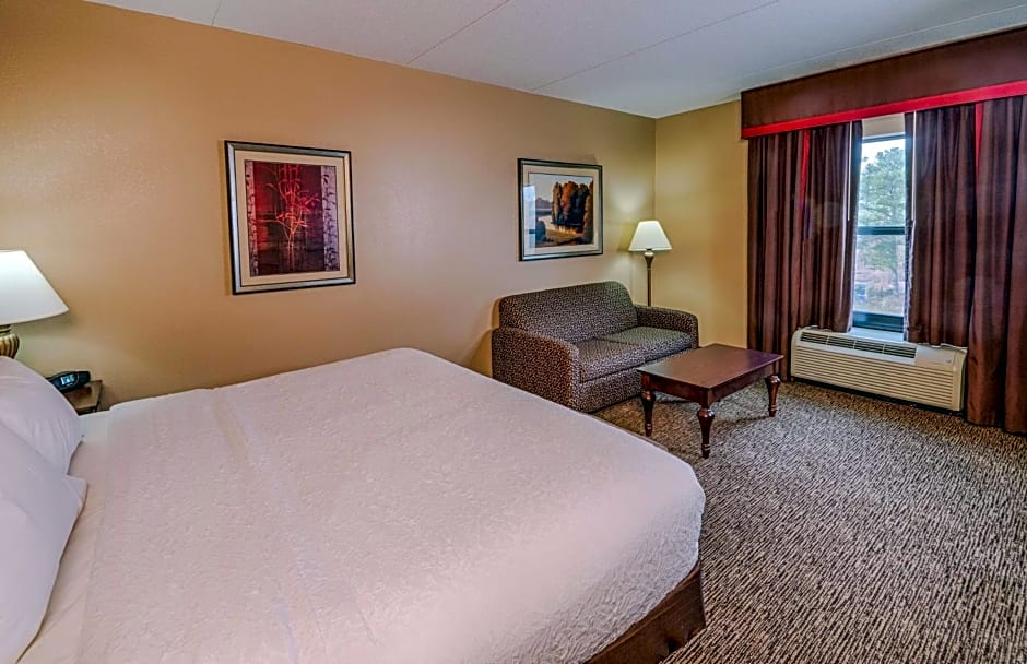 Hampton Inn By Hilton Spring Lake - Ft. Bragg